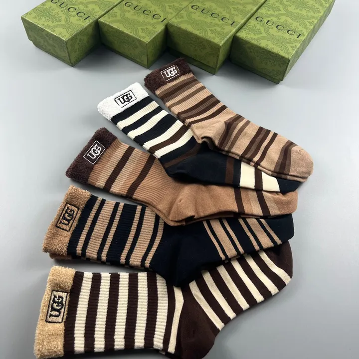 スーパーコピー グッチ 靴下