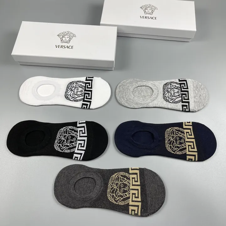スーパーコピー ヴェルサーチ 靴下