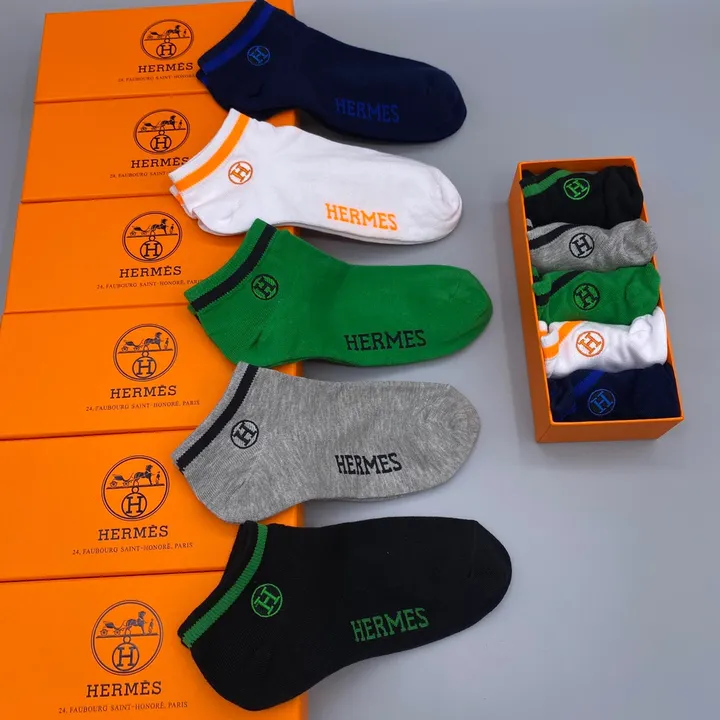 スーパーコピー シャネル 靴下