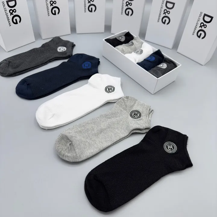 スーパーコピー ミュウミュウ 靴下