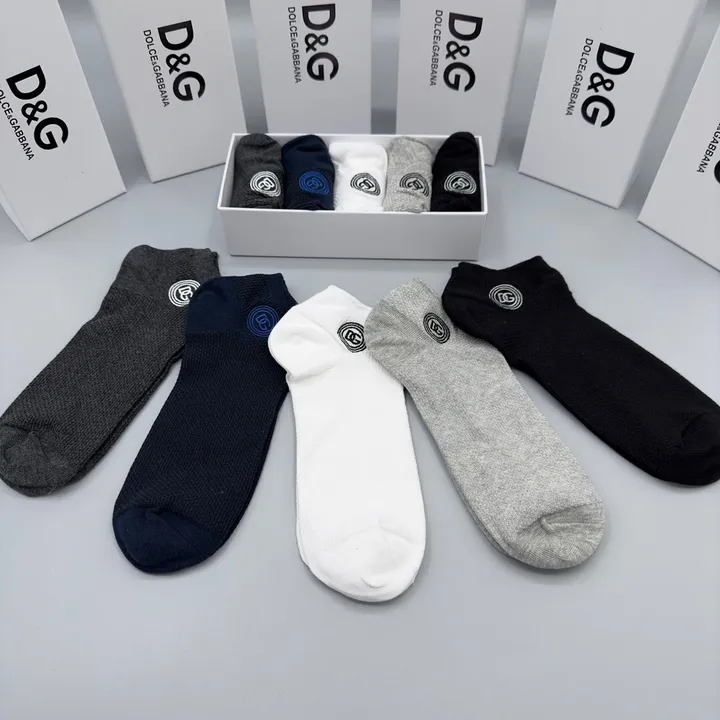 スーパーコピー ミュウミュウ 靴下