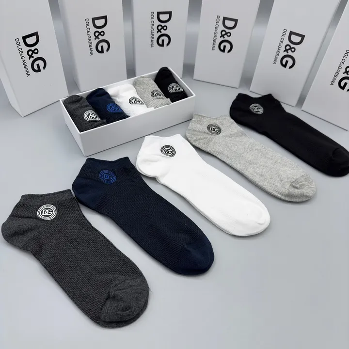 スーパーコピー ミュウミュウ 靴下