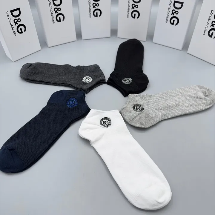 スーパーコピー ミュウミュウ 靴下