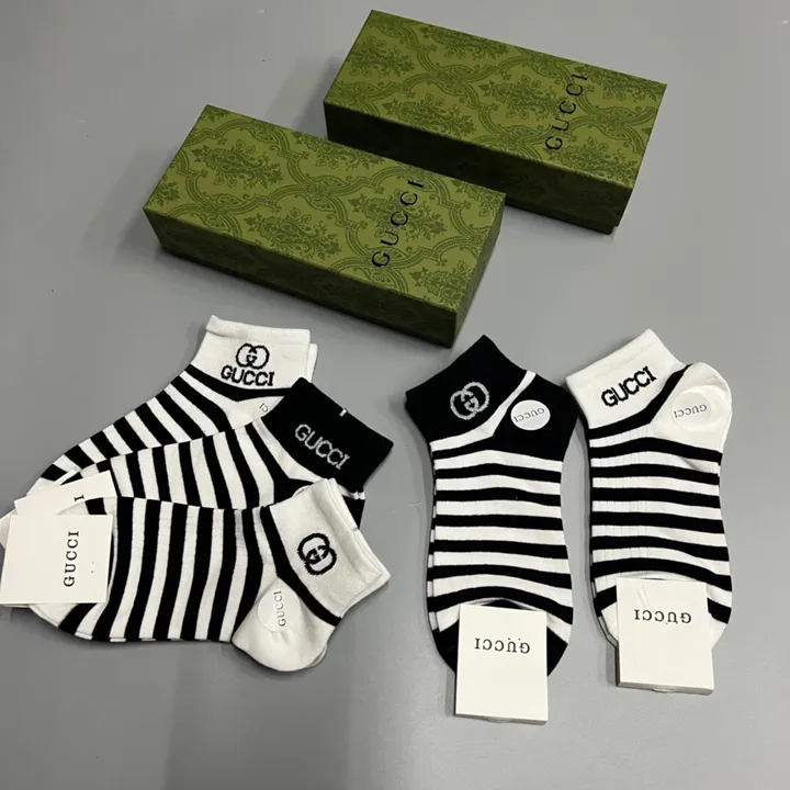 スーパーコピー グッチ 靴下