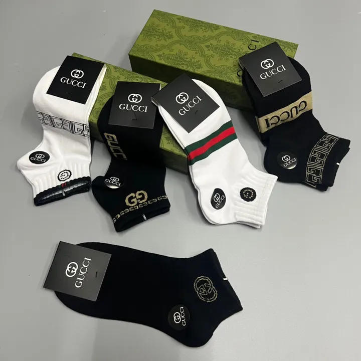 スーパーコピー グッチ 靴下