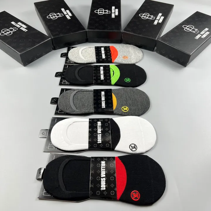 スーパーコピー ルイヴィトン 靴下