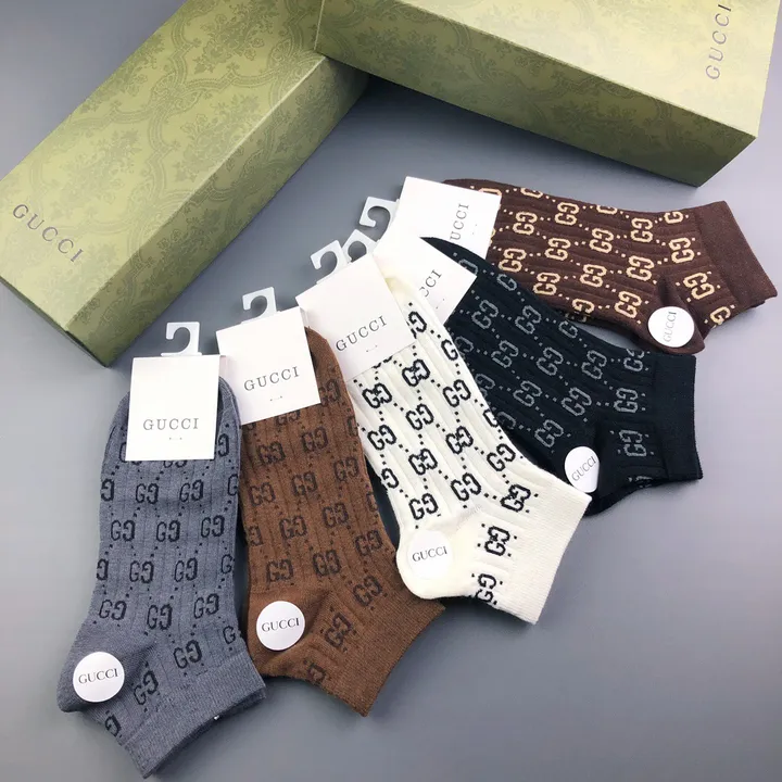 スーパーコピー グッチ 靴下