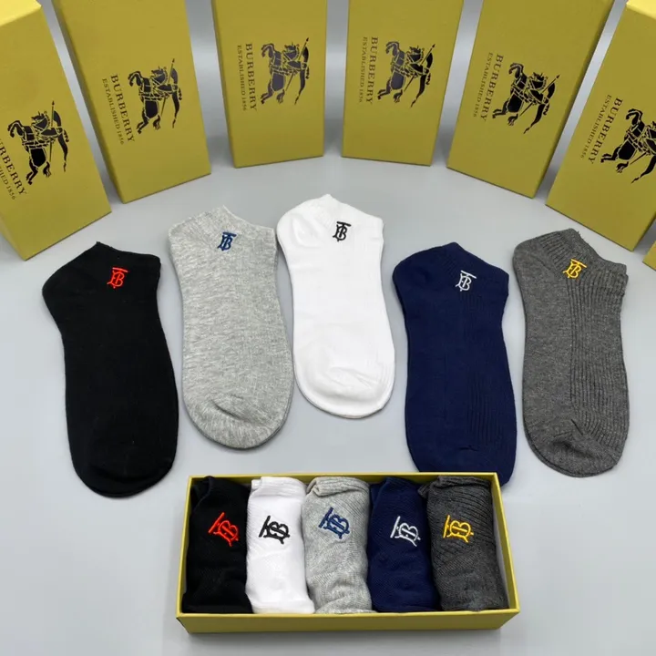 スーパーコピー プラダ 靴下