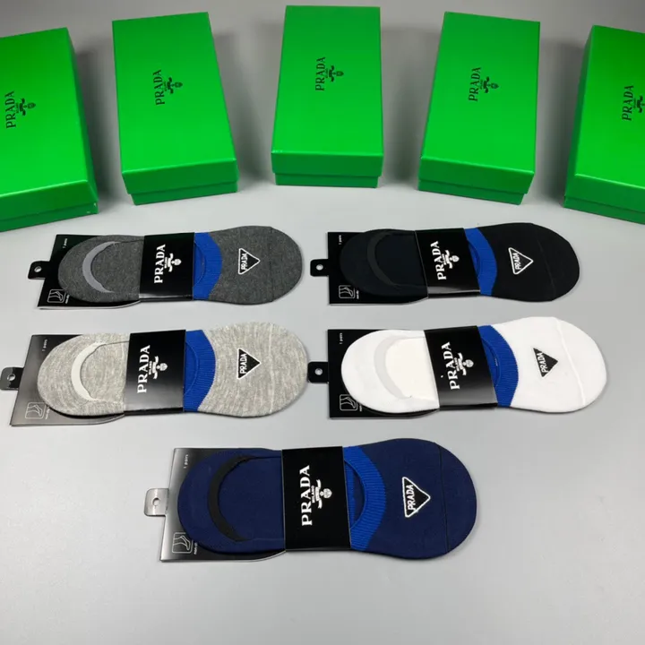 スーパーコピー バレンシアガ 靴下