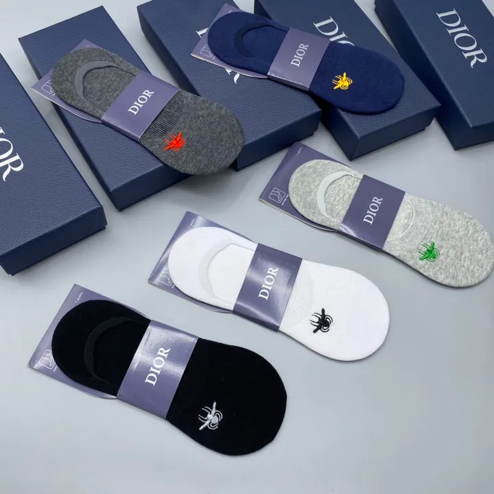 スーパーコピー ディオール 靴下