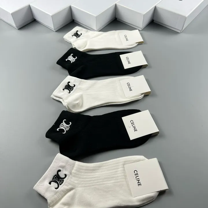 スーパーコピー セリーヌ 靴下