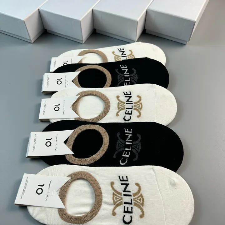 スーパーコピー セリーヌ 靴下