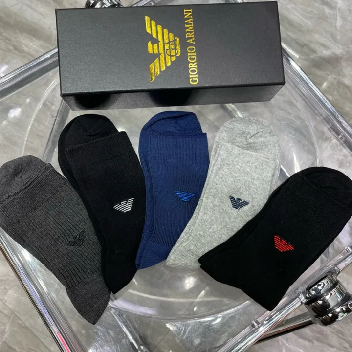 スーパーコピー アルマーニ 靴下