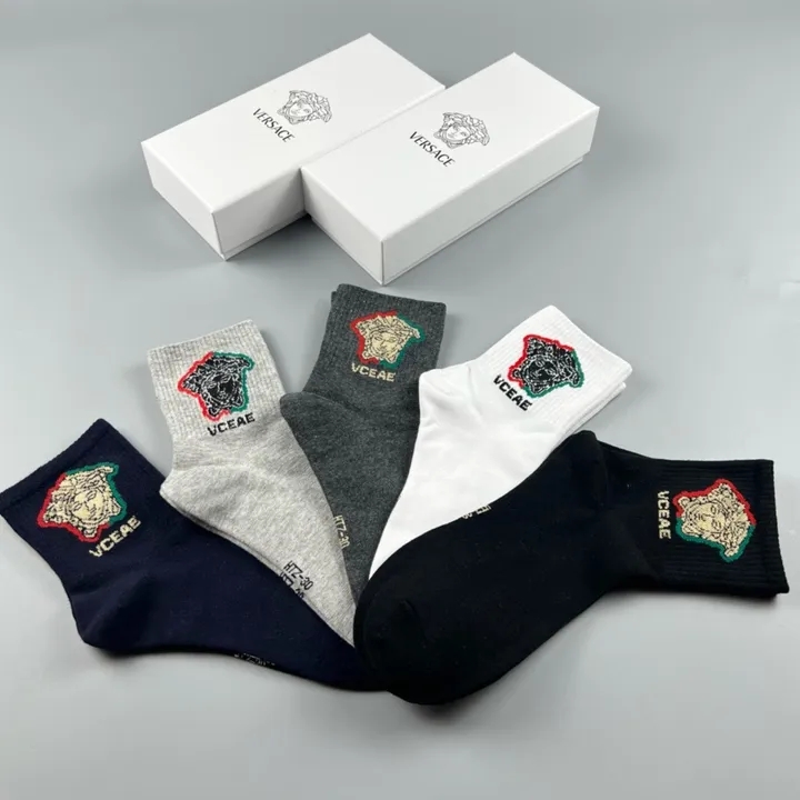 スーパーコピー ヴェルサーチ 靴下