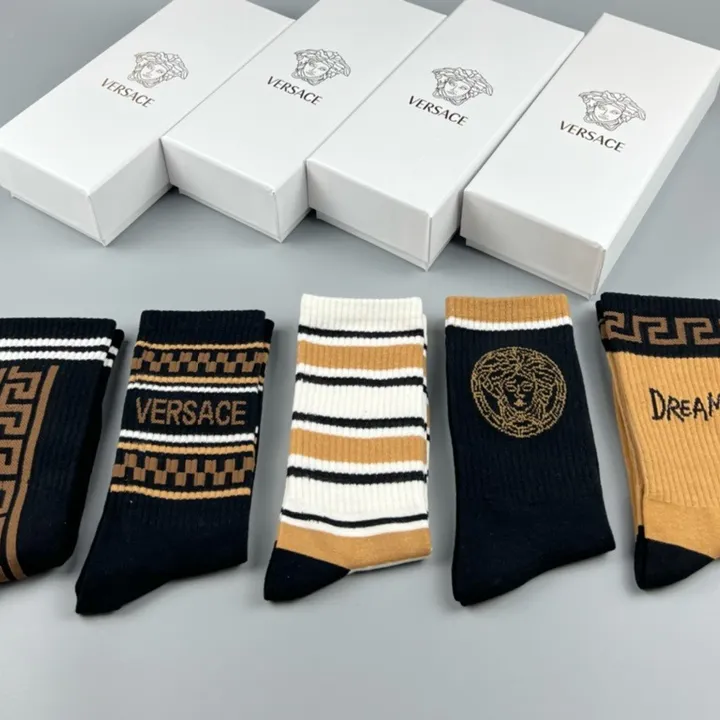 スーパーコピー ヴェルサーチ 靴下