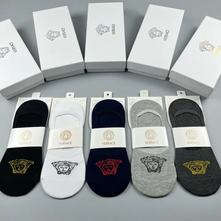 スーパーコピー ヴェルサーチ 靴下