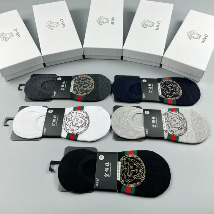 スーパーコピー ヴェルサーチ 靴下