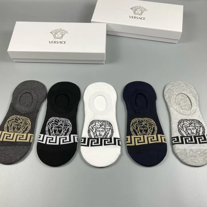 スーパーコピー ヴェルサーチ 靴下