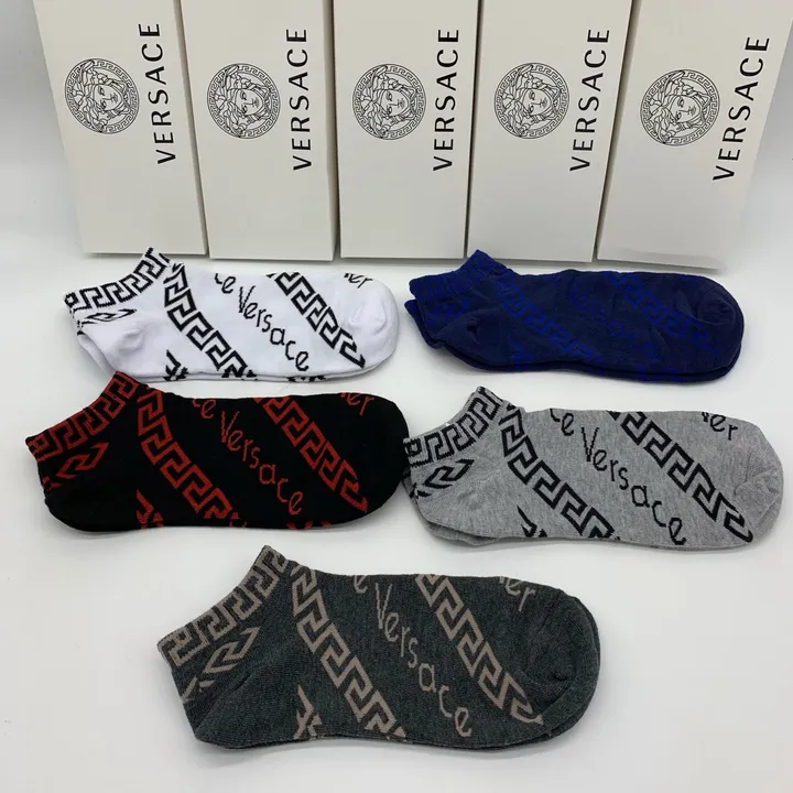 スーパーコピー ヴェルサーチ 靴下