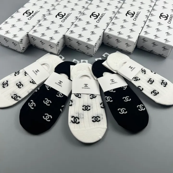 スーパーコピー シャネル 靴下