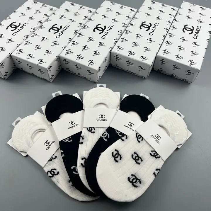 スーパーコピー シャネル 靴下