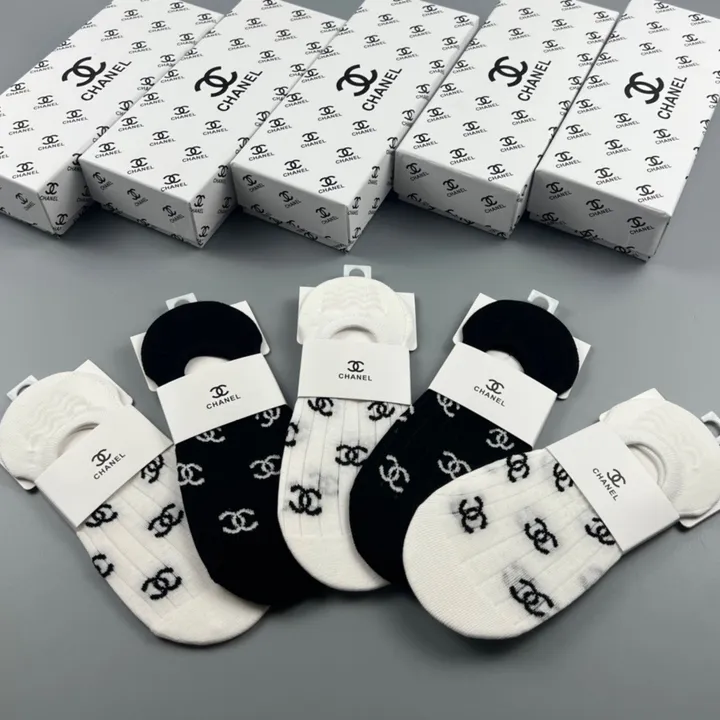 スーパーコピー シャネル 靴下