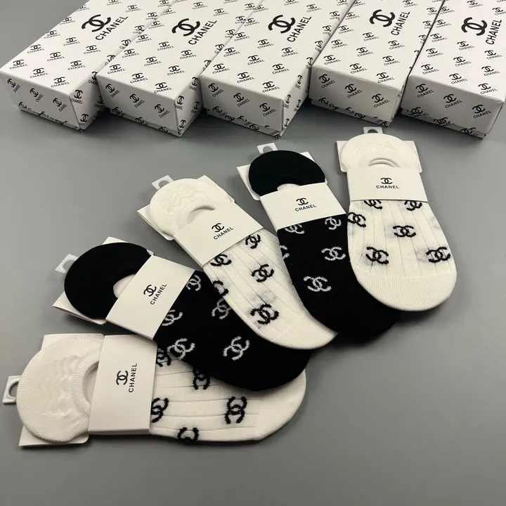 スーパーコピー シャネル 靴下