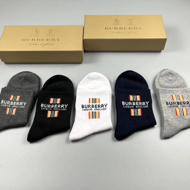 スーパーコピー プラダ 靴下