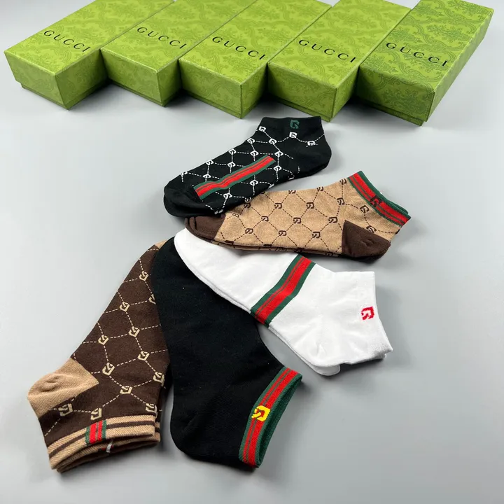 スーパーコピー グッチ 靴下
