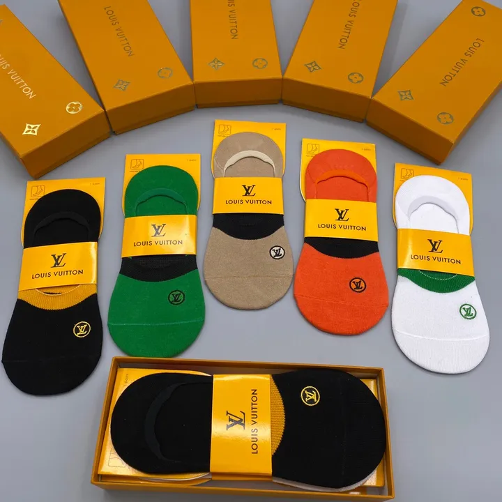スーパーコピー ルイヴィトン 靴下
