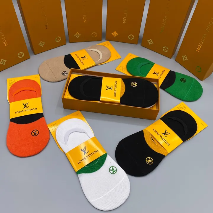 スーパーコピー ルイヴィトン 靴下
