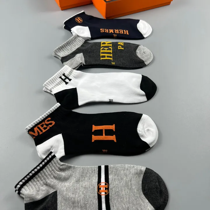 スーパーコピー シャネル 靴下