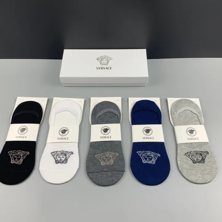 スーパーコピー ヴェルサーチ 靴下