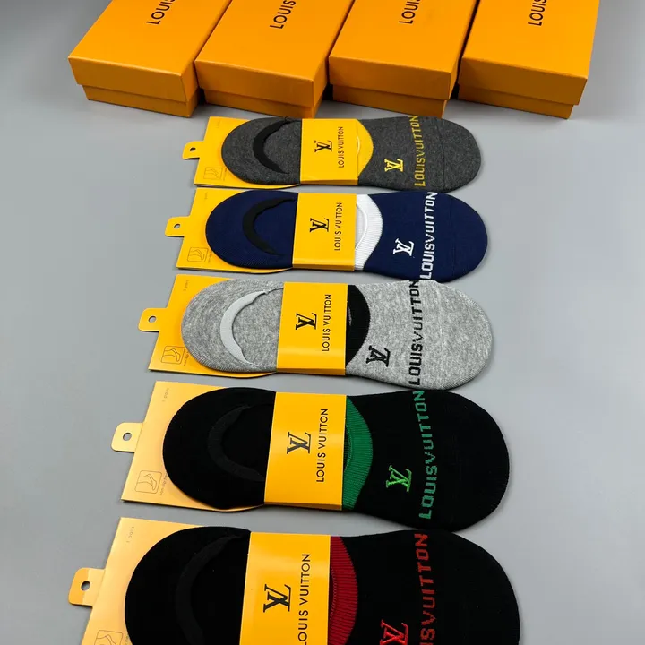スーパーコピー ルイヴィトン 靴下