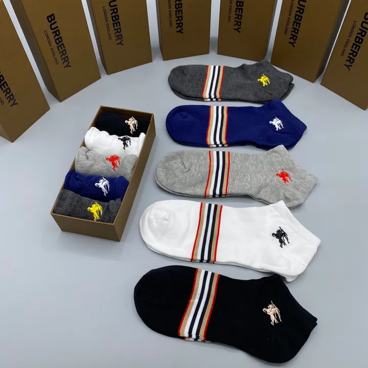 スーパーコピー バーバリー ス 靴下
