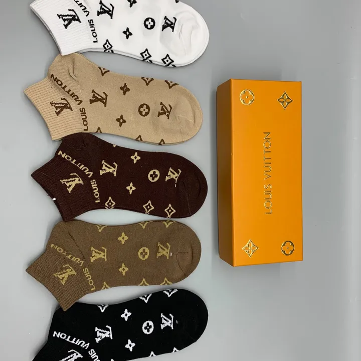 スーパーコピー ルイヴィトン 靴下