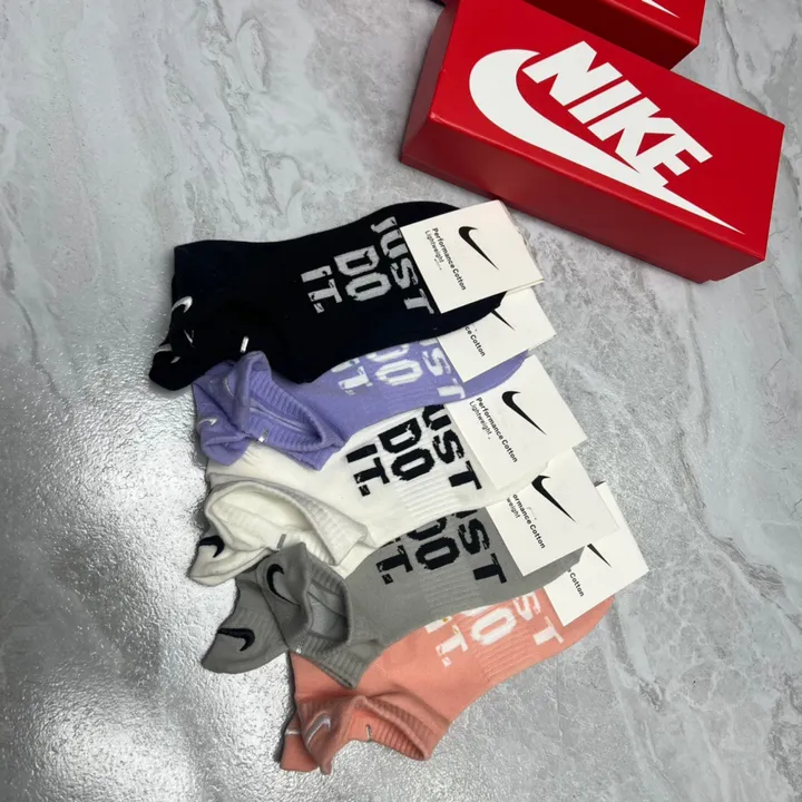 スーパーコピー ナイキ 靴下