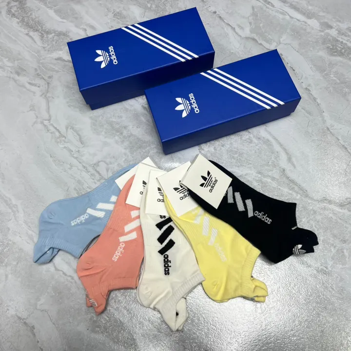 スーパーコピー アディダス 靴下