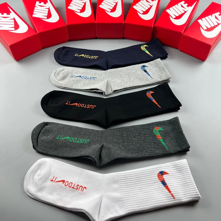 スーパーコピー ナイキ 靴下