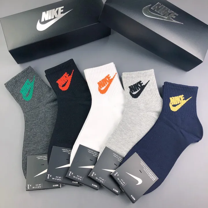 スーパーコピー ナイキ 靴下