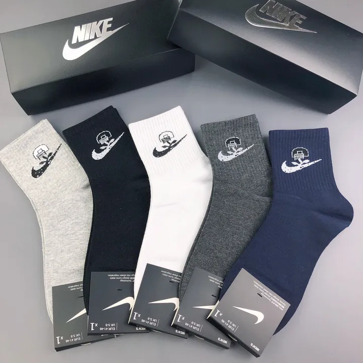 スーパーコピー ナイキ 靴下