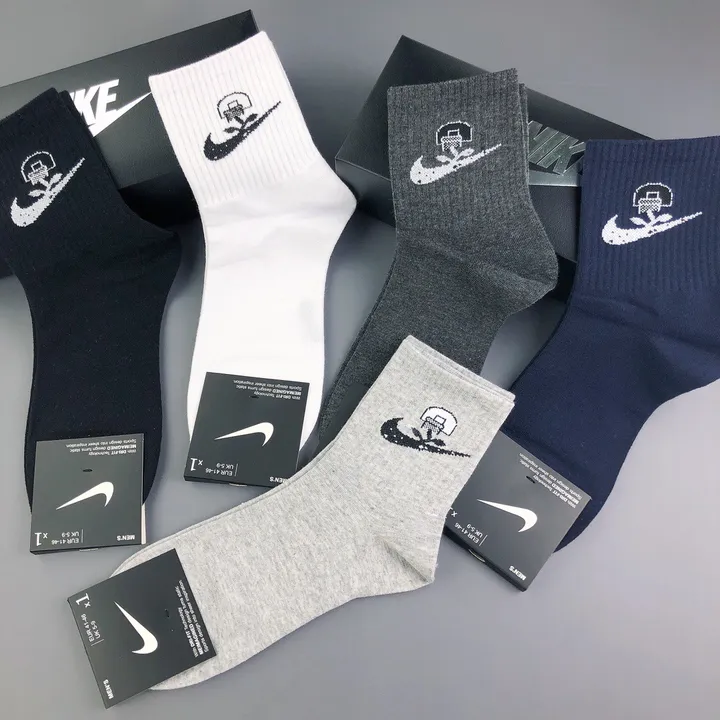 スーパーコピー ナイキ 靴下