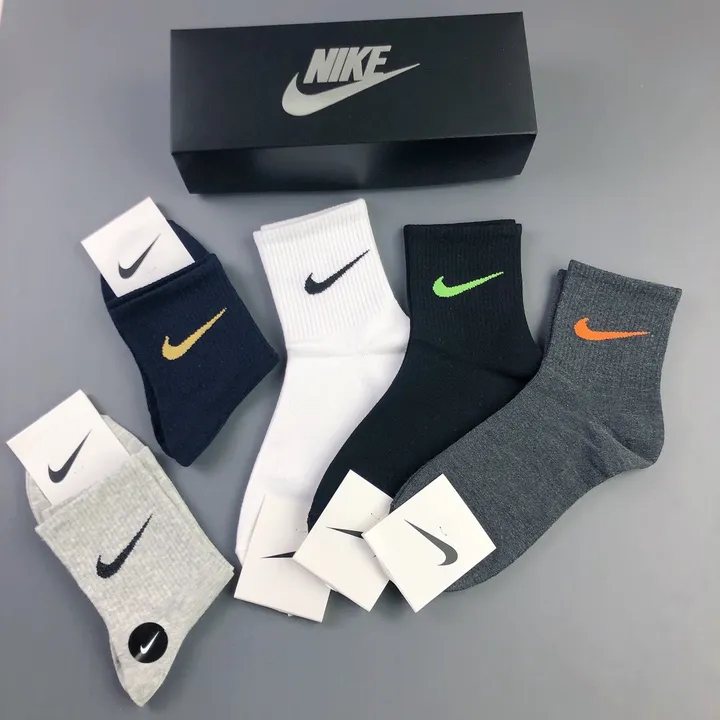 スーパーコピー ナイキ 靴下