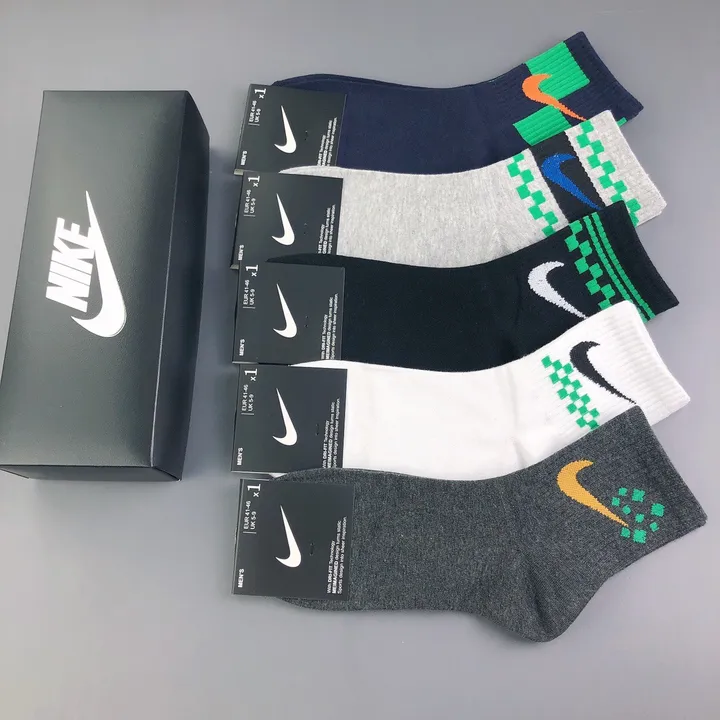 スーパーコピー ナイキ 靴下