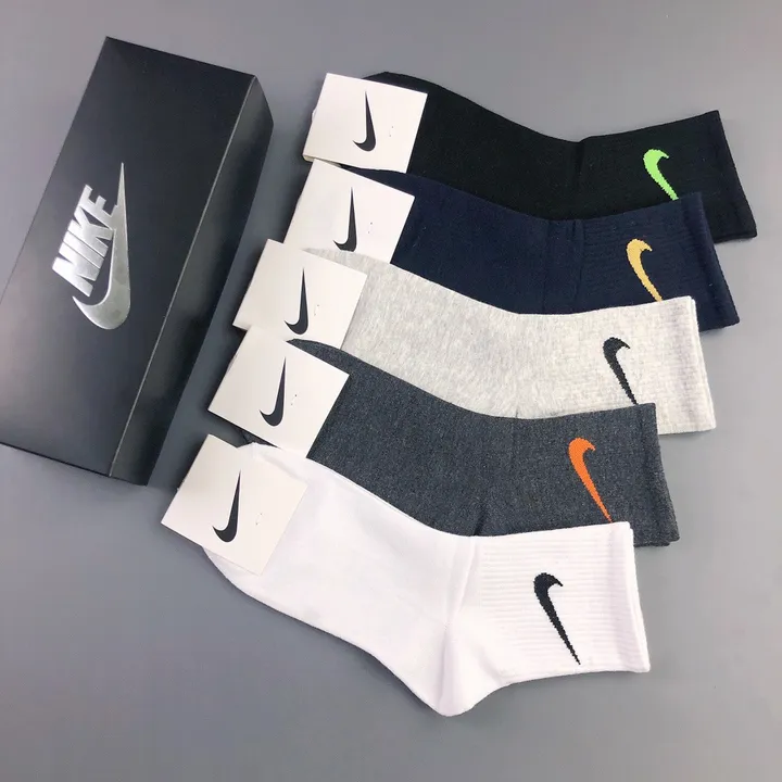 スーパーコピー ナイキ 靴下