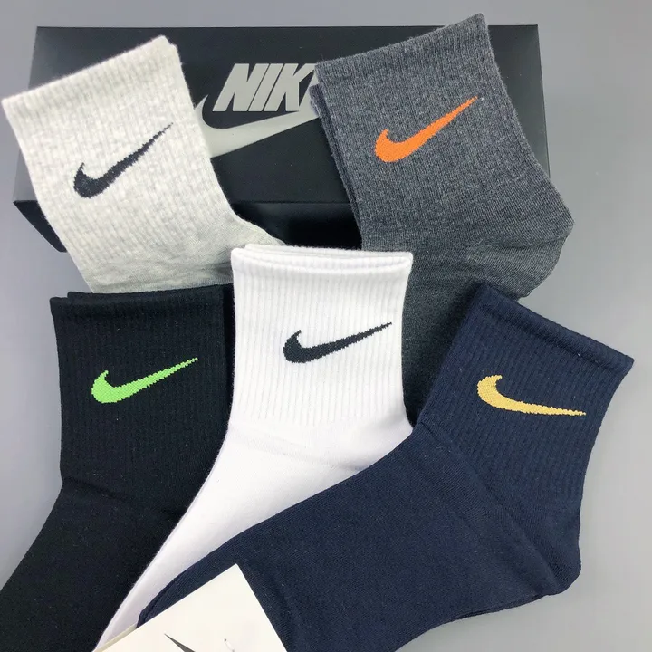スーパーコピー ナイキ 靴下