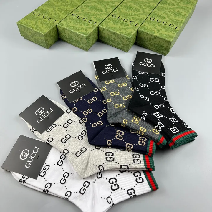 スーパーコピー グッチ 靴下