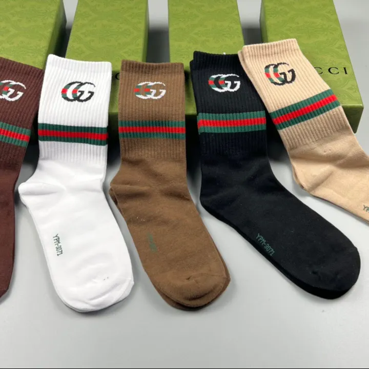 スーパーコピー グッチ 靴下