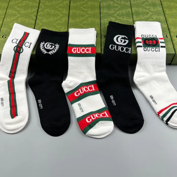 スーパーコピー グッチ 靴下