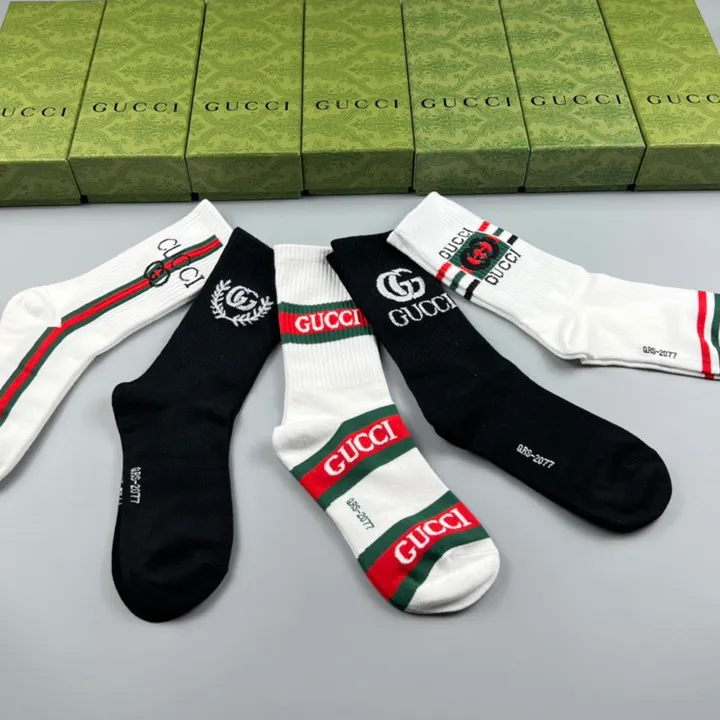 スーパーコピー グッチ 靴下